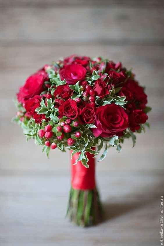 3. Rosas rojas