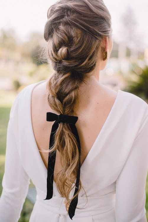 Trenza de novia despeinada