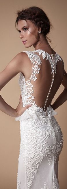 5 espaldas de infarto para tu vestido. ¡Vota! 2