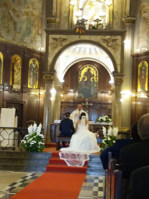 Como sentarse con el vestido de novia? 1