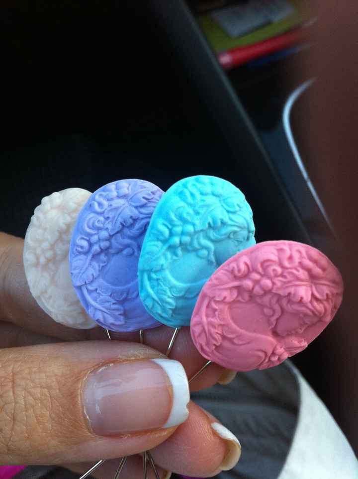Colores de alfileres camafeos