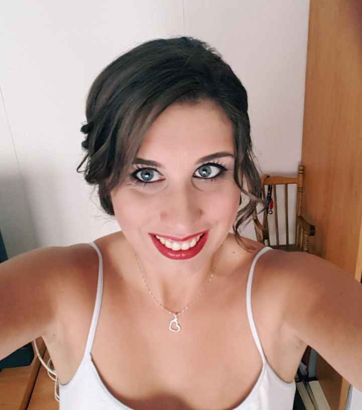 Prueba de peinado y maquillaje - 1