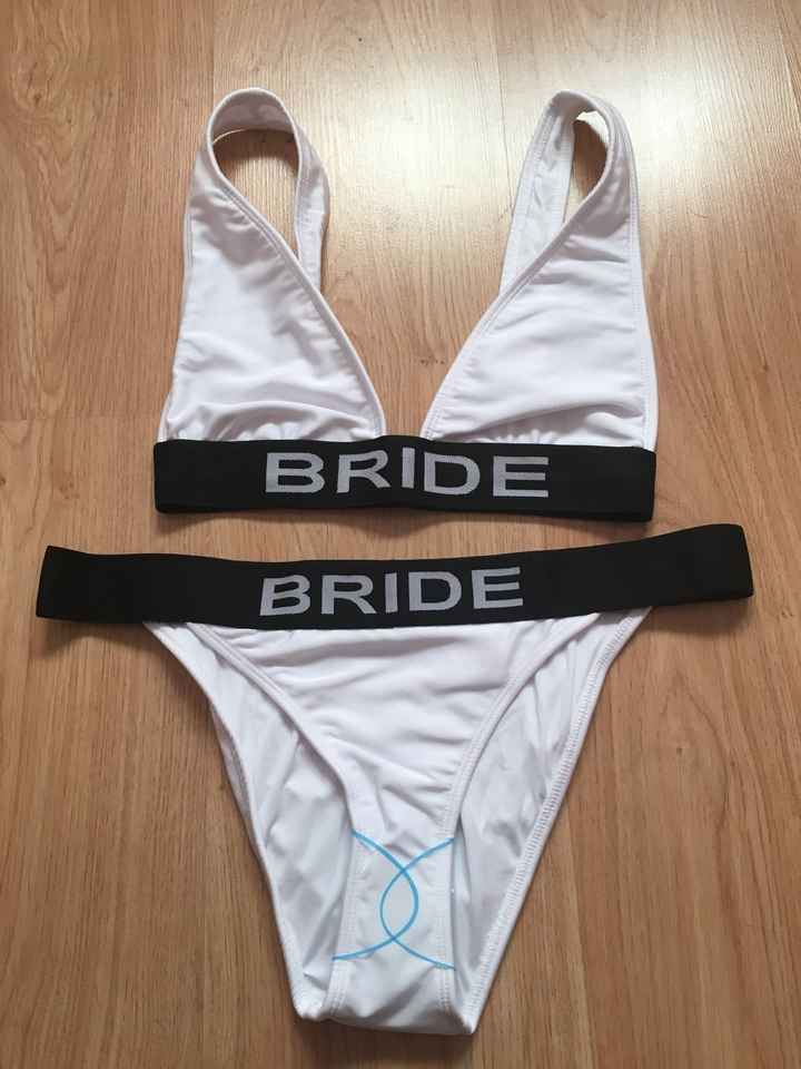 Que cabezota soy - Mi bikini de novia - 1