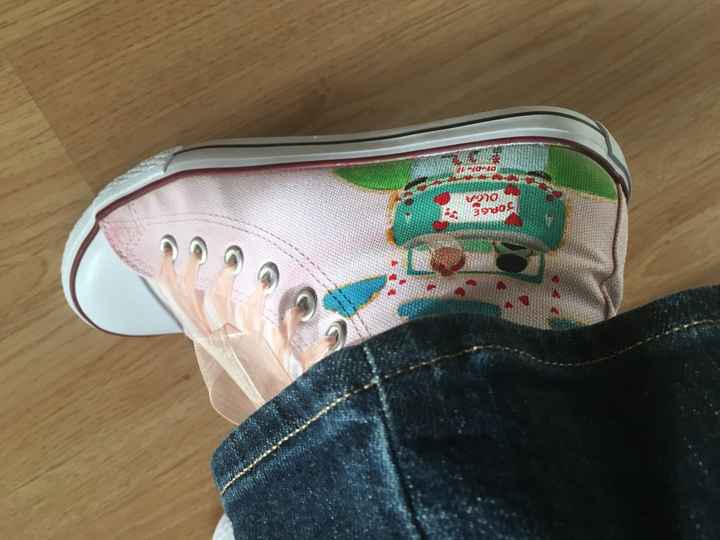 Mis Converse de boda personalizadas... y vamos a por el tercer par de zapatos para ese día!!!!!!! - 