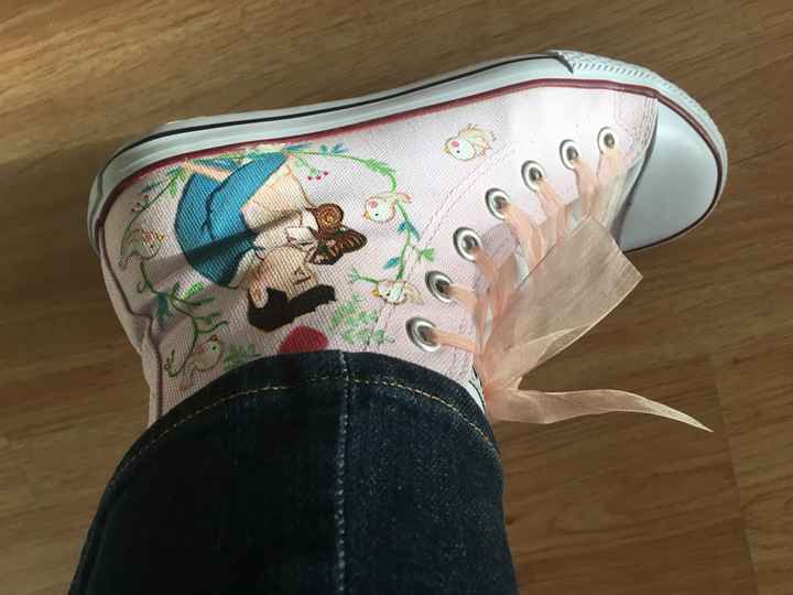 Mis Converse de boda personalizadas... y vamos a por el tercer par de zapatos para ese día!!!!!!! - 