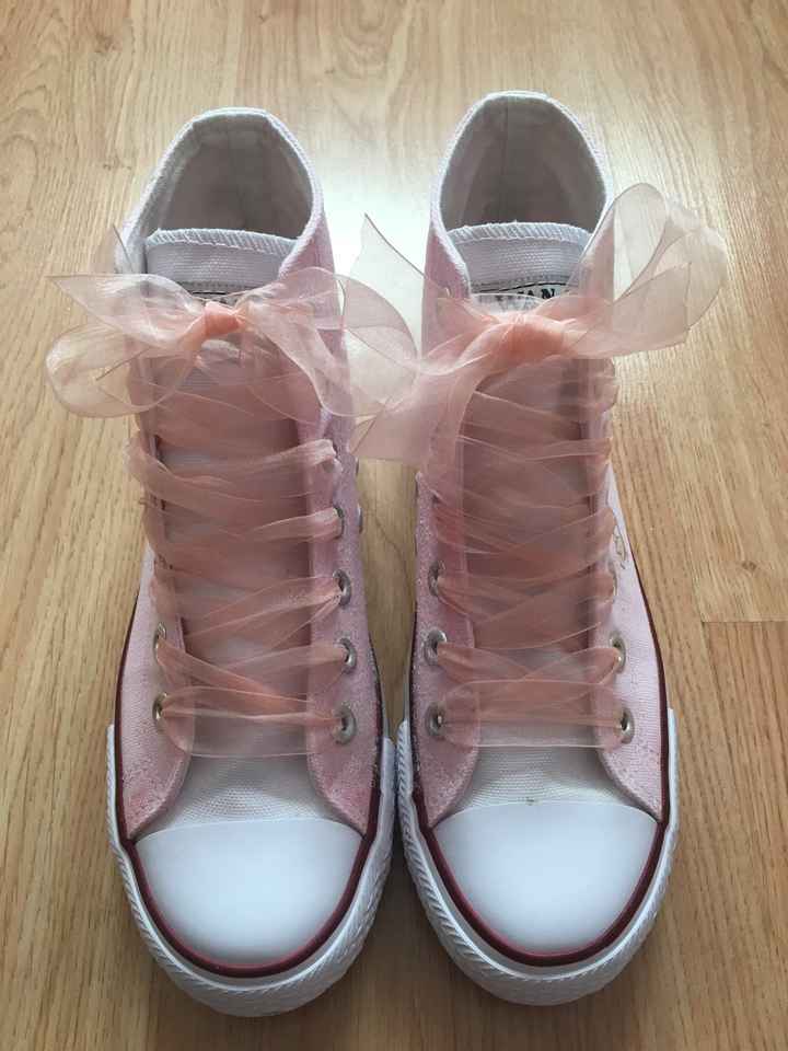 Mis Converse de boda personalizadas... y vamos a por el tercer par de zapatos para ese día!!!!!!! - 