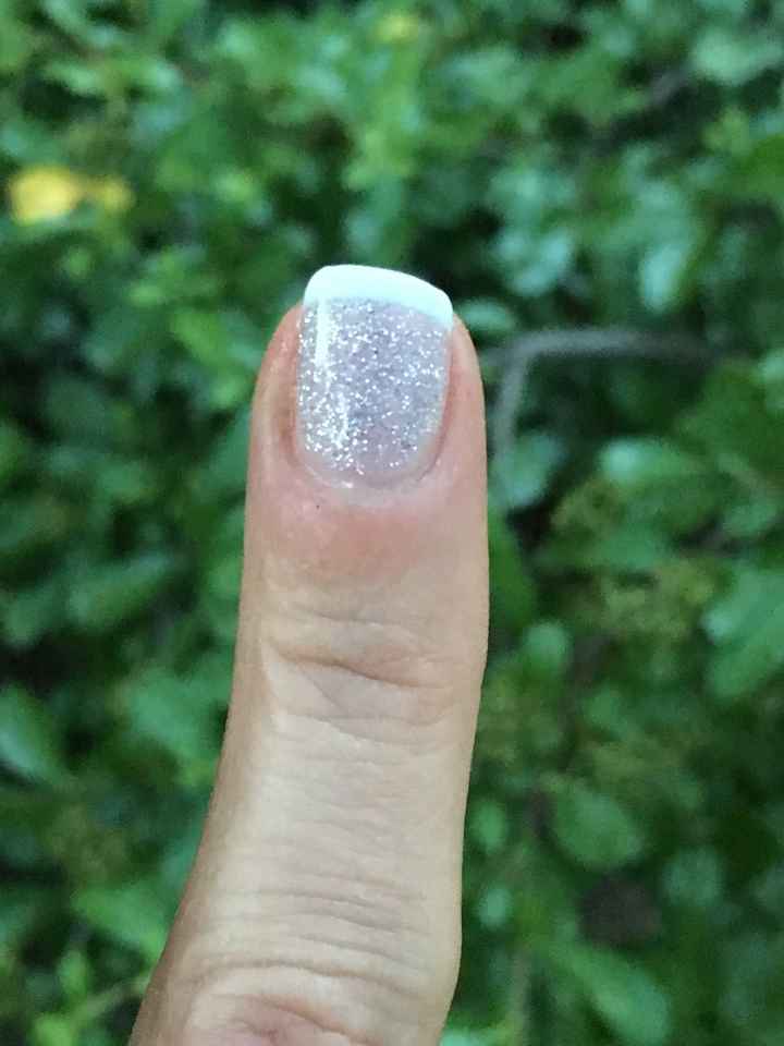 No os lo vais a creer pero si... Otro debate de manicura!!!!!!!! opiniones? - 13