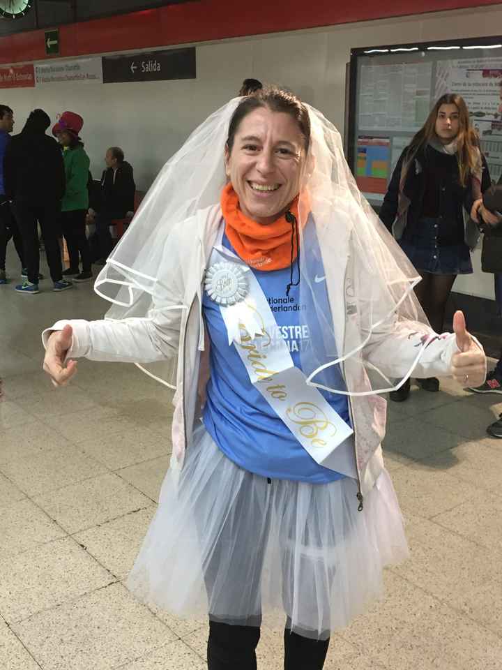  Yo ya me he vestido de novia - Mis amigas son geniales y carrera romántica de mi chico - 1