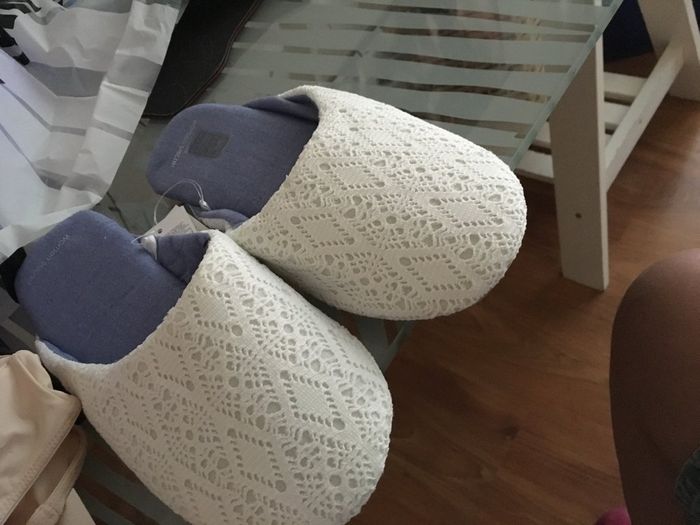 Zapatillas blancas - 1