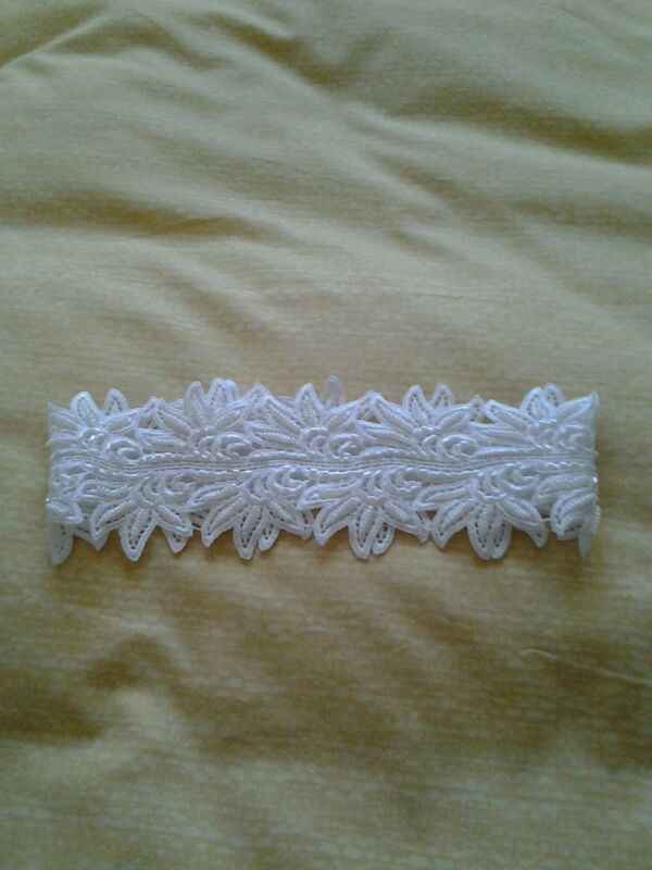 TIARA HECHA POR MI TIA