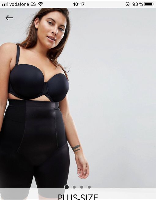 Ropa interior para el vestido. - 1