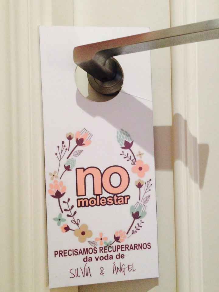 No molestar... necesitamos recuperarnos de la boda jeje