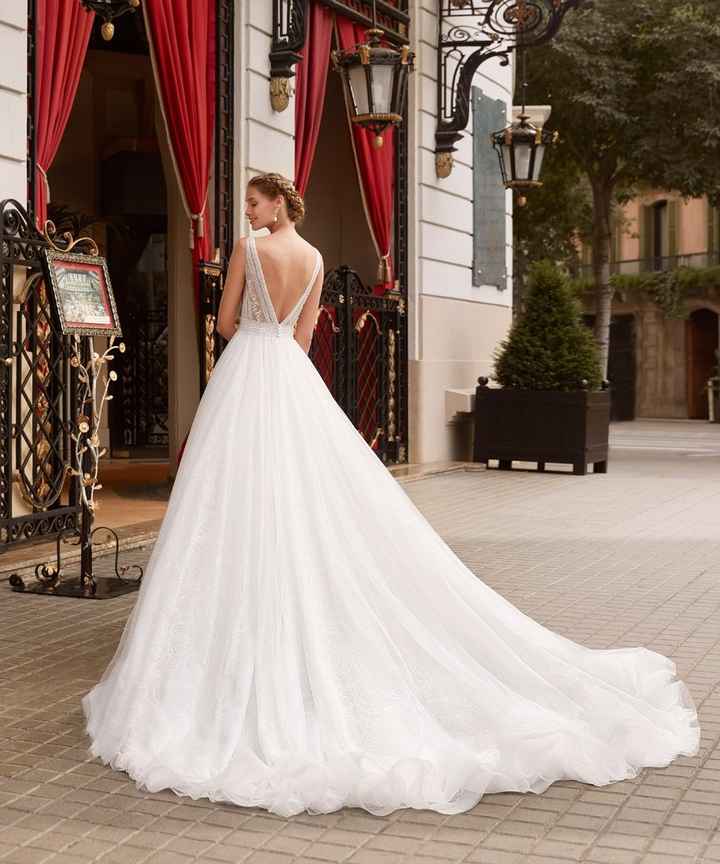 Los vestidos de novia más bonitos de Aire Barcelona 2021 11