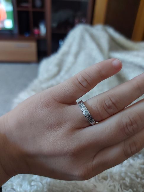 Como es vuestro anillo 💍 de pedida? 5