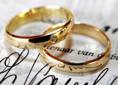 Pongamos nuestras alianzas de boda - 1