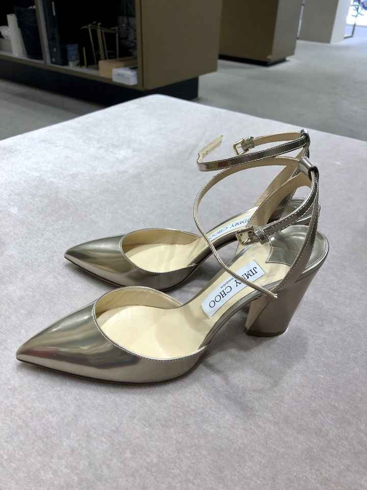 ¿Podrían ser estos zapatos tu "algo" azul? - 1