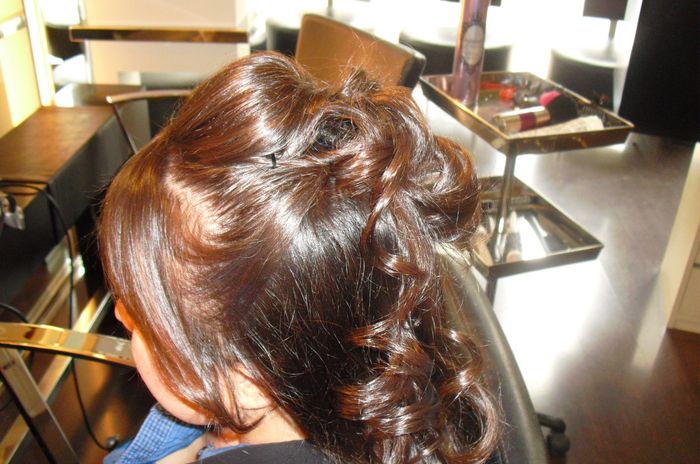 Prueba de peinado y maquillaje
