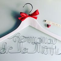 Perchas personalizadas para las damas de honor - 3