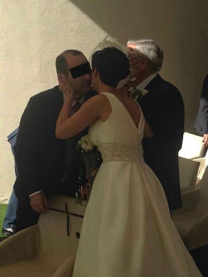 Como saludasteis a vuestro futuro marido en el altar ?  - 1
