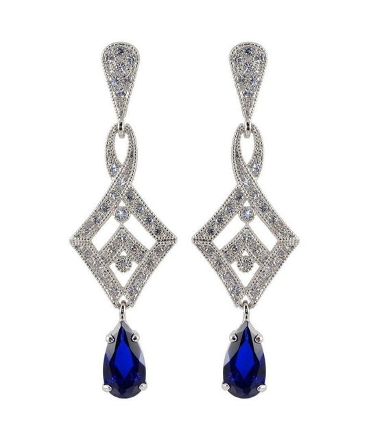 Pendientes con un toque azul 4