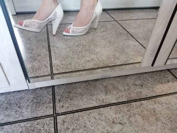 y por fin: mis zapatos de novia - 1