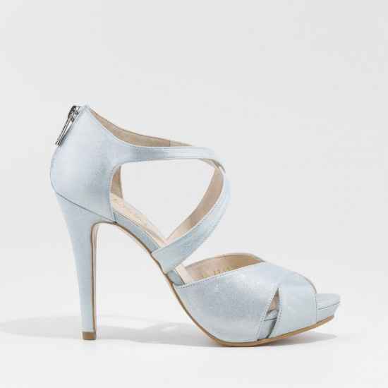 Un toque gris... ¡en los zapatos! - 3