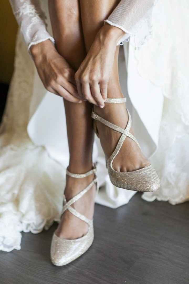 Zapatos, inspiración dorada - 6
