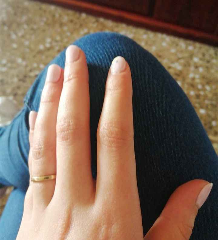 Mis uñas el día b - 2