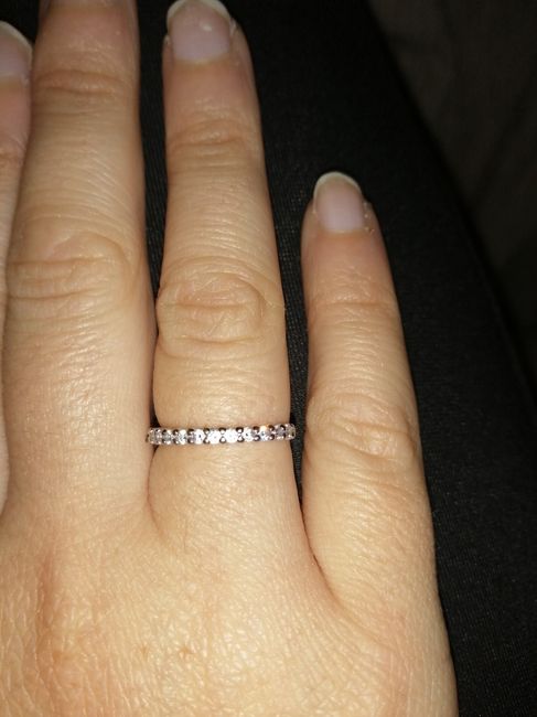 Como es vuestro anillo 💍 de pedida? - 1
