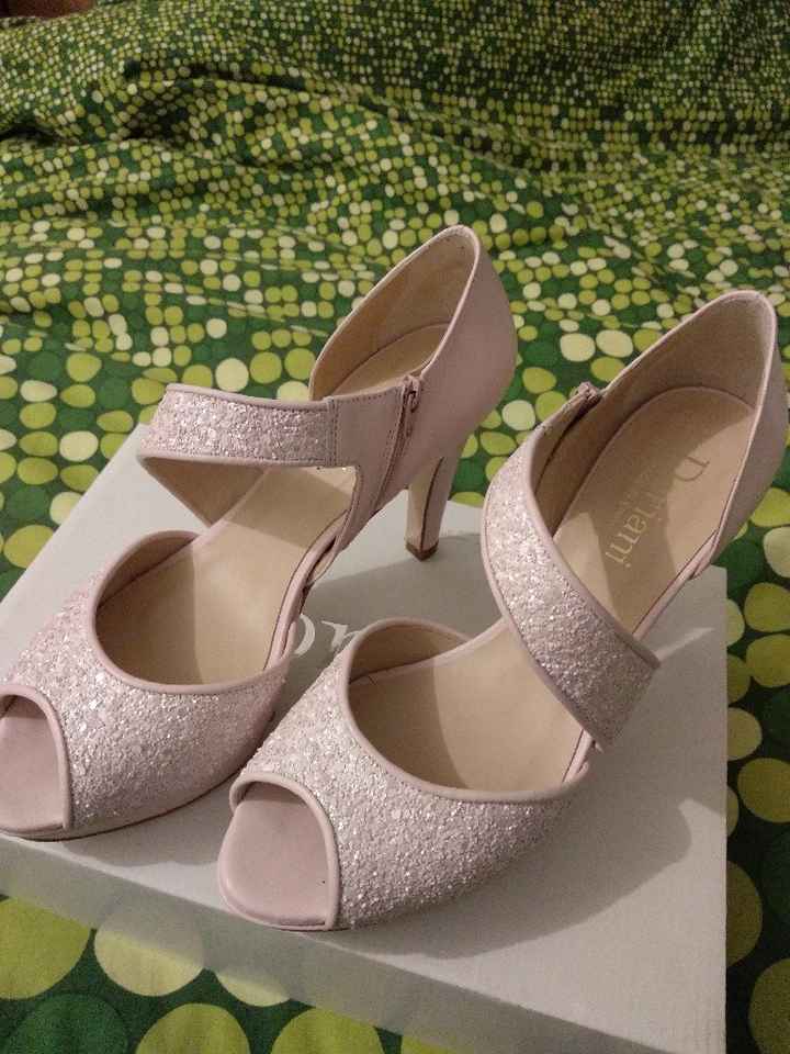 Ya tengo zapatos! - 1