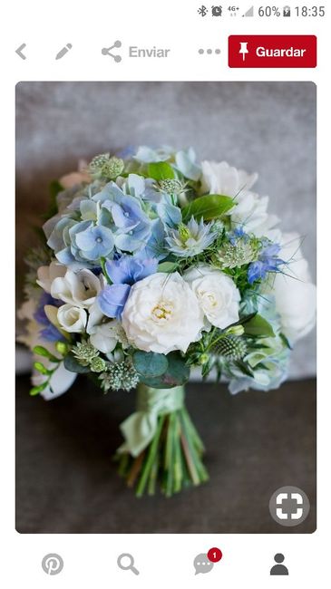 Ramos de novia con toques azules 17