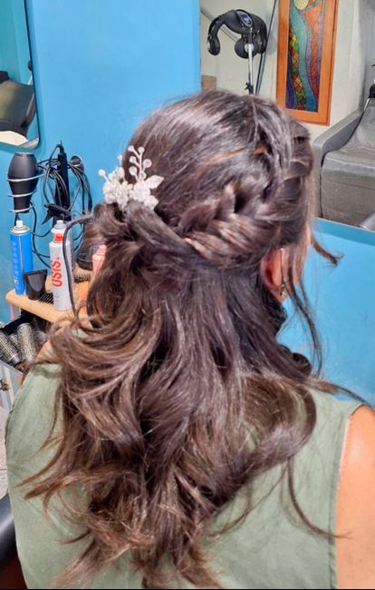 Prueba de maquillaje y peinado exitosa !! 3