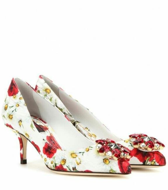 Unos zapatos adecuados para este vestido? - 1