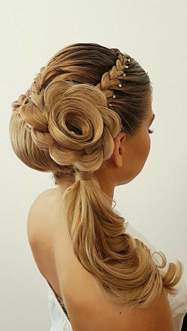 "Flores Peinadas" 🌸 Inspiración de boda 9