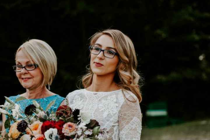 👰 Novia con gafas🤓 - 10