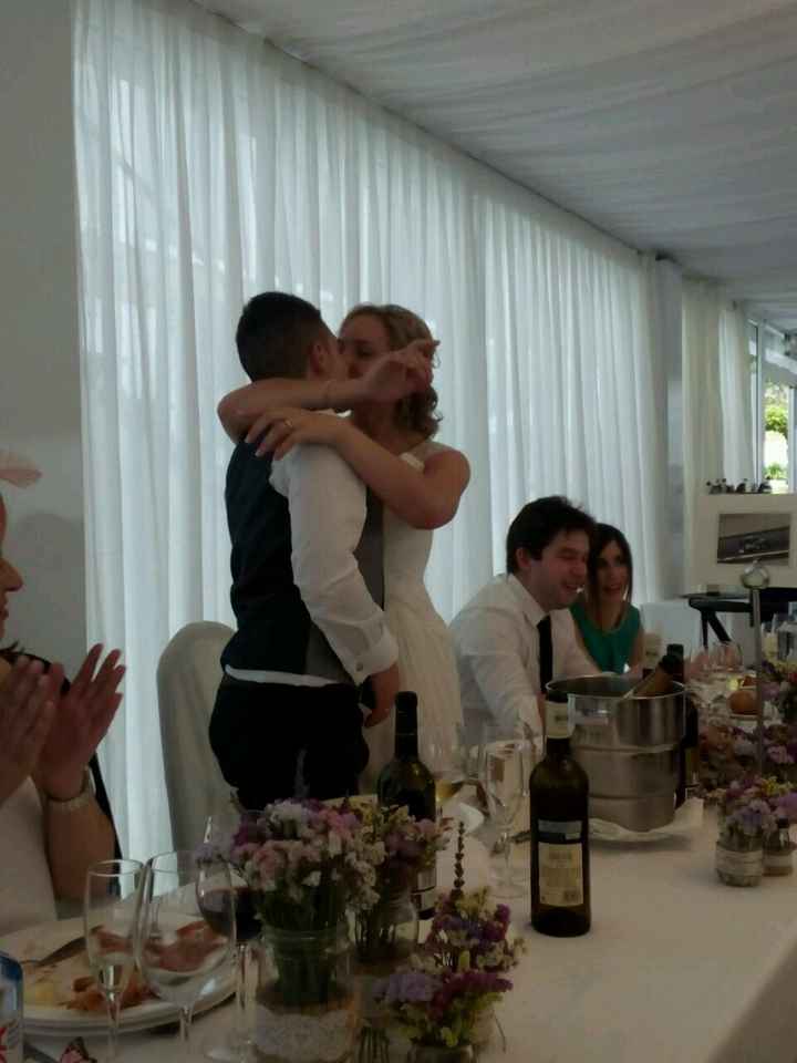 Los besos en la boda - 1