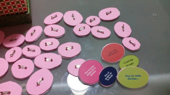 Mis chapas - 4