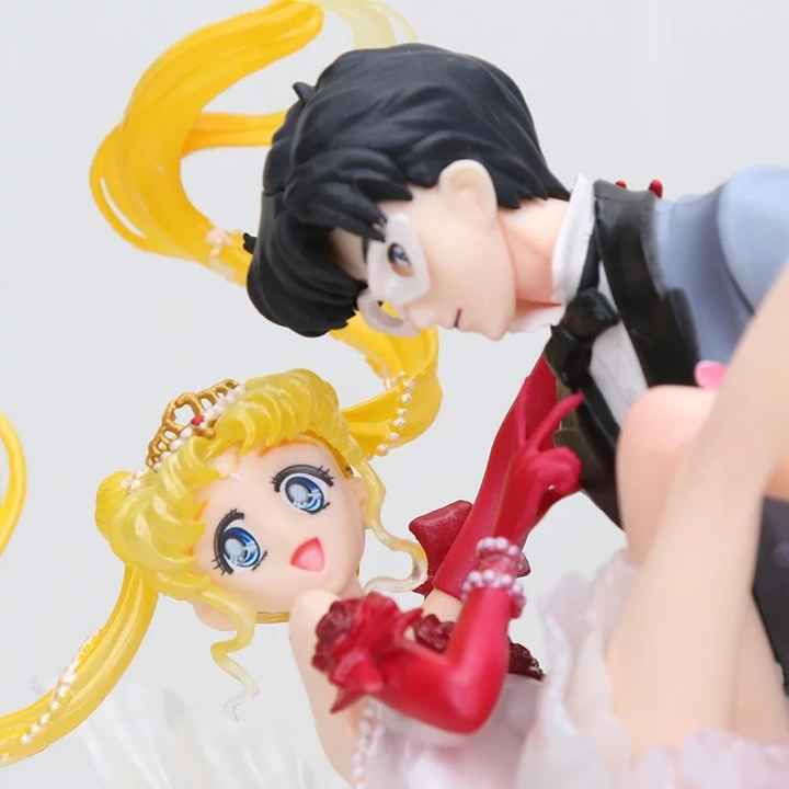 Sailor Moon cake topper 😍 - 2