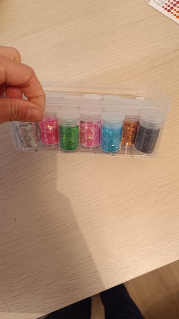 ¿Qué es un glitter sin purpurina? 1