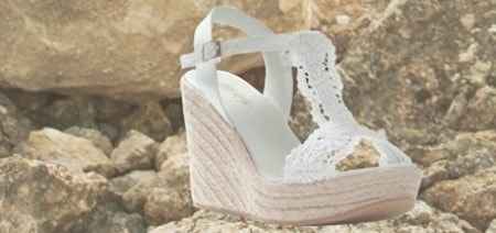 Unos zapatos adecuados para este vestido? - 1