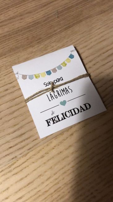 Pañuelo lagrimas de felicidad - 1