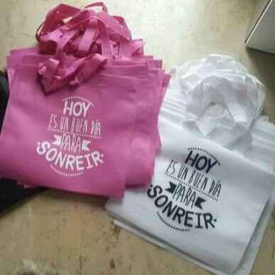 Bolsas para que los invitados guarden los regalos??? - 1