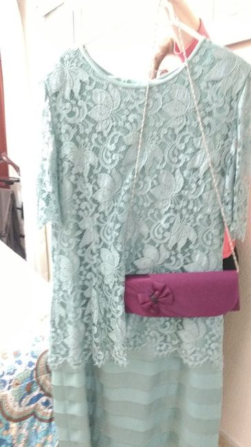 Color zapatos y carteras para este vestido - 1
