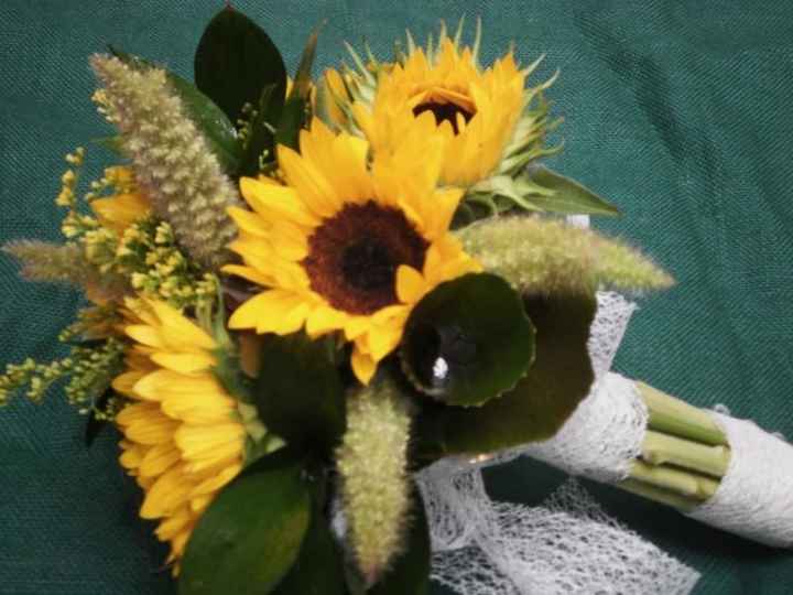 Ramo amarillo 9
