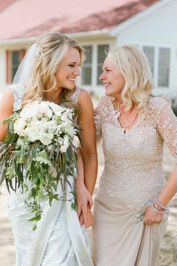 novia con su madre