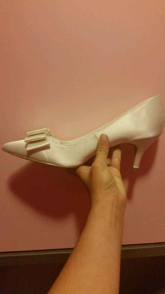 Mis zapatos ,pulsera y pendientes. - 1
