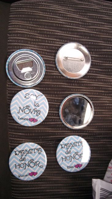 Chapas, espejos e imán/abridor personalizados por detrás