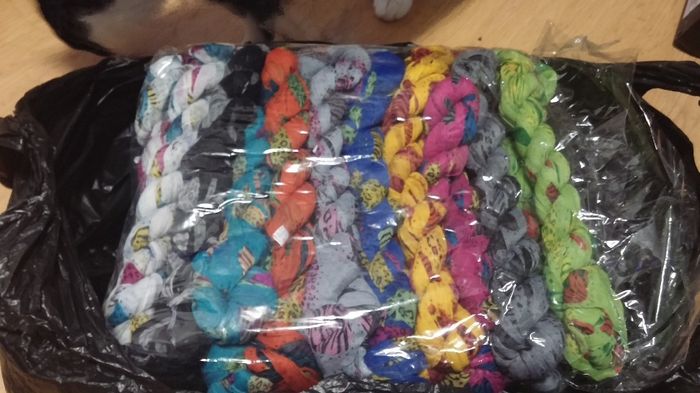 Pashminas.