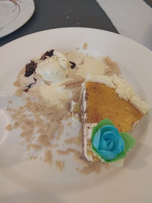Tarta San Marcos con helado de galleta María