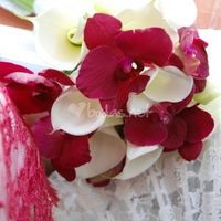 Ramo calas y orquideas